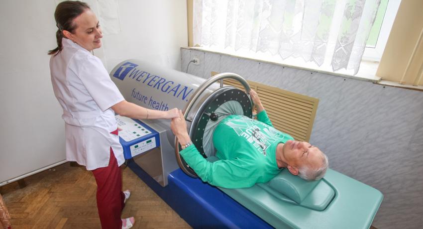 Прерывистый вакуум волна-терапия в санатории Орджоникидзе. Кисловодск